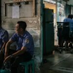 _Polsek Bungursari Polres Purwakarta Laksanakan Pengamanan Nobar Persib Bandung di Wilayah Hukum - BengkuluTerkini.com