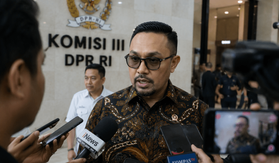 Sahroni Desak Penyerang Polisi saat Gerebek Narkoba di Kalteng Ditindak Tegas Sahroni Desak Penyerang Polisi saat Gerebek Narkoba di Kalteng Ditindak Tegas